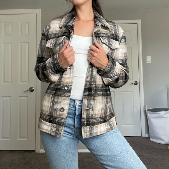 Zara Checkered Jacket/ plaid shacket - Picture 2 of 10